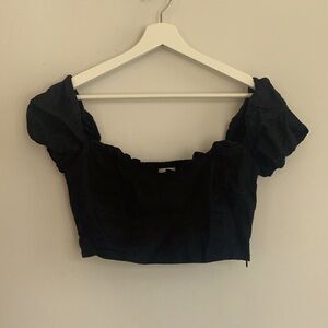 Black Wilfred Crop Top
